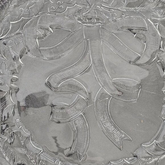 Arcoroc Vintage Clear Glass Christmas Holly Ribbon Cookie Serving Platter - Picture 3 of 5